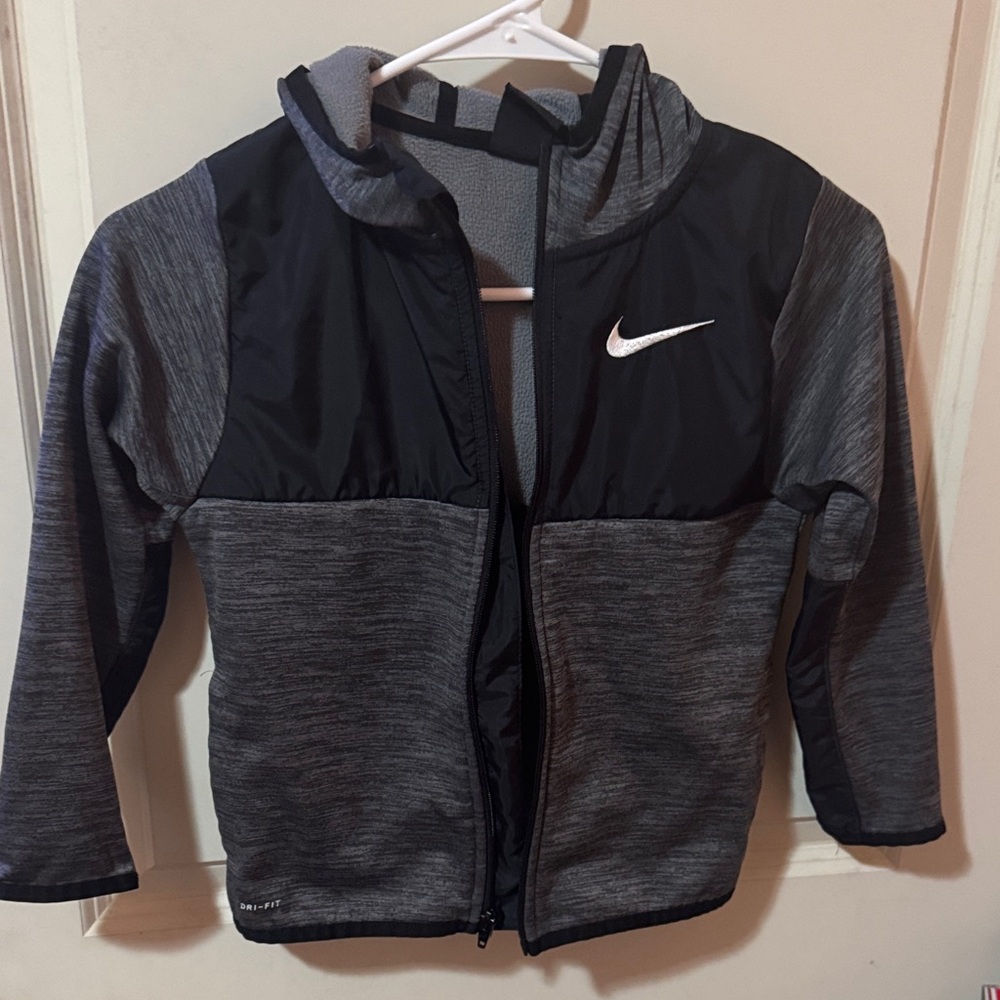 Nike Kids Charcoal and Black Puffer Jacket